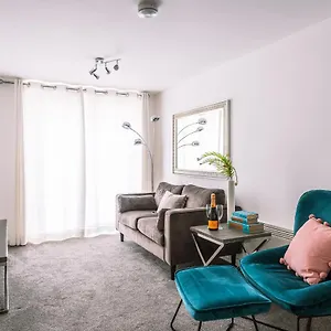 Apartment The Aura, York